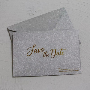 Cartes de mariage personnalisées avec impression dorée sur papier pailleté, enveloppes pailletées assorties - Product Image 1