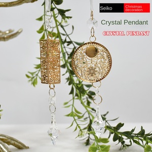 Pendentif en cristal acrylique creux en métal de haute qualité de 8 cm pour la décoration de l'arbre de Noël et des fenêtres, idéal pour les fêtes et les célébrations. - Product Image 3