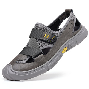 Sandalias de malla transpirable para hombre, planas, con cierre de velcro, color gris, informales, para verano y playa - Product Image 3