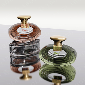 Grand stock disponible – Flacons de parfum en verre irréguliers et uniques – Faible MOQ – Flacons personnalisables avec logo - Product Image 2