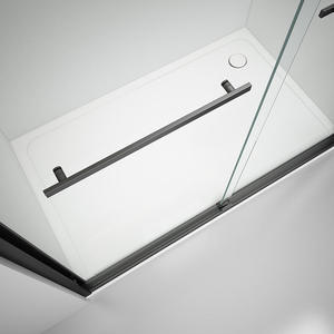 Douchebox van gehard glas op maat, rechte uitvoering, schuifdeur, voor hotel. - Product Image 2