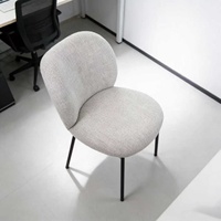 Chaise de salle à manger moderne en acier avec revêtement en lin, design ergonomique, pieds en métal - Écologique pour la maison et les restaurants
