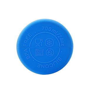 Botella de Agua Deportiva Plegable de Silicona de 700 ml, Libre de BPA, con Tapa de Acero Inoxidable, a Prueba de Fugas, Ligera y Ecológica para Uso en Exteriores - Product Image 3