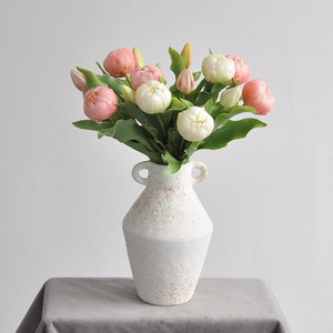 Ramo de Tulipanes Artificiales de Goma Suave, 5 Cabezas, Corto, Multicapa, Estilo de Alta Gama, Decoración de Escritorio - Product Image 2