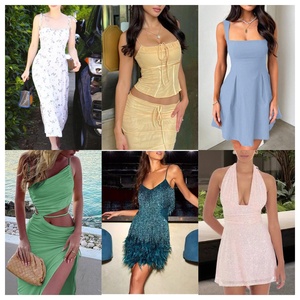 Ropa de segunda mano de mujer de alta calidad She in Brand-New Mixed Supplier Stock Free Size Poliéster Material Vestidos al por mayor - Product Image 1