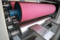 Machine d'emballage de film de Surface MDF pour panneaux larges, machine de travail du bois