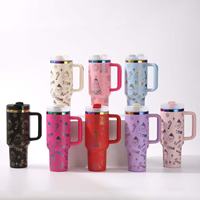 Nouveau produit transfrontalier : Tasse Bingba 40oz en acier inoxydable 304, motif dessin animé, avec poignée, grande capacité, pour voiture, maintien au chaud 6-12 heures