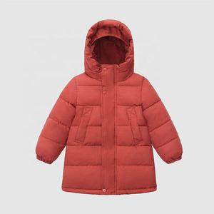 Veste d'hiver pour enfants en <span class=keywords><strong>duvet</strong></span> épais de couleur unie avec logo personnalisable, coupe-vent <span class=keywords><strong>et</strong></span> protection contre le froid, adaptée aux vêtements de rue pour garçons en plein air - Product Image 5