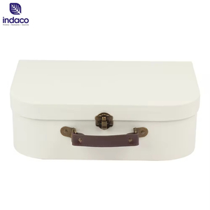 Mini valise moderne au design original à prix raisonnable, boîte de rangement en carton pour rouge à lèvres et cadeaux avec poignée - Product Image 4