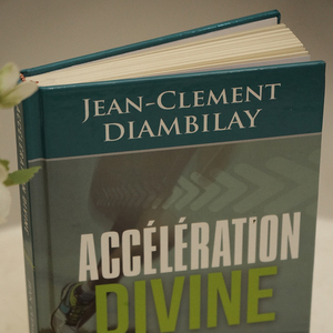 หนังสือปกแข็งเย็บเข้าเล่มเคลือบฟิล์ม พิมพ์โลโก้ได้ ราคาโรงงาน ขายดี - Product Image 3