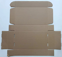 Boîte d'expédition personnalisée en carton ondulé blanc pur, idéale pour l'emballage de vêtements, chaussures et cadeaux
