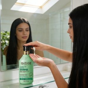 Champú Voluminizador de Pepino y Menta <span class=keywords><strong>para</strong></span> <span class=keywords><strong>Cabello</strong></span> <span class=keywords><strong>Fino</strong></span> y Delgado, Fórmula Refrescante <span class=keywords><strong>para</strong></span> Limpiar <span class=keywords><strong>el</strong></span> Cuero Cabelludo, Dar Volumen y Dar Firmeza, Sin Sulfatos - Product Image 3