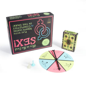 Factory Custom Wholesale Popular Gold Product Couple's Wheel Fun <strong>Board</strong> Game Portable <strong>Wooden</strong> <strong>Carrom</strong> Table Game for Home - Product Image 5