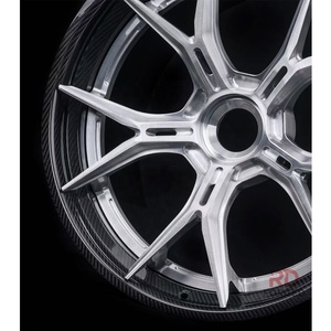 ล้อคาร์บอนไฟเบอร์แบบหลายก้าน 5x114.3 5x112 5x110 5x130 สำหรับ C8 Z06 C7 C6 ZR1 458 Speciale - Product Image 5