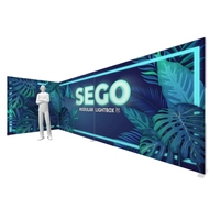 Mur d'affichage modulaire en tissu rétroéclairé en forme de L de 15x10 pieds, double face, pour stand de salon professionnel, avec logo personnalisé gratuit