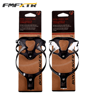 Sıcak satış evrensel su ısıtıcısı raf kaliteli bisiklet içecek su şişesi tutucu Ultralight karbon Fiber bisiklet şişe kafesi - Product Image 2