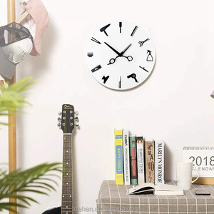 Orologio <span class=keywords><strong>da</strong></span> barbiere moderno <span class=keywords><strong>da</strong></span> 12 pollici orologio <span class=keywords><strong>da</strong></span> <span class=keywords><strong>parete</strong></span> <span class=keywords><strong>per</strong></span> <span class=keywords><strong>salone</strong></span> di arte della <span class=keywords><strong>parete</strong></span> orologio <span class=keywords><strong>da</strong></span> <span class=keywords><strong>parete</strong></span> in legno mdf personalizzato <span class=keywords><strong>per</strong></span> la promozione della pubblicità - Product Image 3