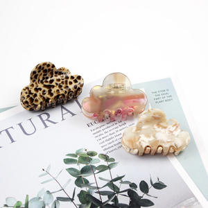 CANYUAN BSCI Usine Vente Directe Nuage Forme Mignon Acétate Petites Griffes De Cheveux Tempérament Personnalisé Accessoires De Cheveux En Gros - Product Image 6