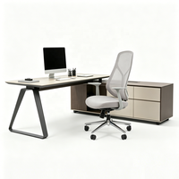 Chaise de bureau réglable gris clair, chaise pivotante pour ordinateur avec accoudoirs fixes et dossier inclinable