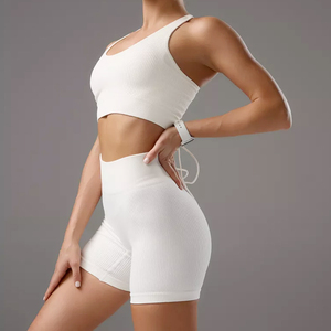 Vêtements de yoga personnalisés à fort impact Sports d'extérieur Soutien-gorge à séchage rapide Leggings Pantalon capri Short avec poche Haut de gymnastique Ensemble de fitness pour femmes - Product Image 4