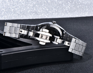 Orologio Automatico da Uomo Benyar 5212 di Lusso con Quadrante Scheletrato Effetto Polvere di Stelle, Lancette Luminose, Impermeabile 3BAR, Cinturino in Acciaio Inossidabile - Product Image 6