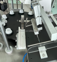 Machine de remplissage et de scellage automatique rotative pour tubes souples avec fonction de découpe pour crèmes et onguents cosmétiques
