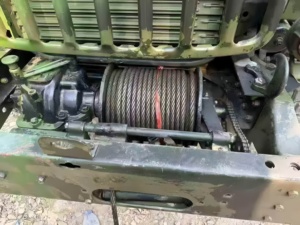 Véhicule Dongfeng 6X6, capable d'installer des camions à citernes d'eau et des véhicules de ravitaillement, avec de fortes capacités tout-terrain - Product Image 6