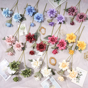 Ramos de Dalias Artificiales, Flores de Seda Mixtas, Decoraciones Realistas para Bodas - Product Image 1