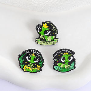 Eat the Patriarchy Mantis Feminist esmalte Pins mujeres niñas Power Man Eater Metal broches solapa insignia joyería regalos para amigos - Product Image 3