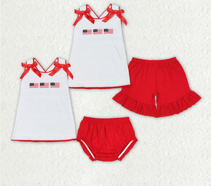 Tenues pour bébés filles avec drapeaux du 4 juillet et short Bummie - Product Image 1