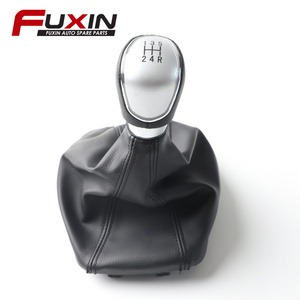 Couvercle de botte de guêtre de pommeau de levier de vitesse 5/6 vitesses pour Ford ESCORT 15-17 - Product Image 1
