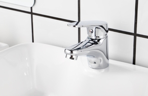 Vente chaude Commercial <span class=keywords><strong>Lavabo</strong></span> Robinet Salle De Bains Mitigeur Poignée De Lavage Eau Chaude Et Froide Cascade Bassin Robinet - Product Image 5