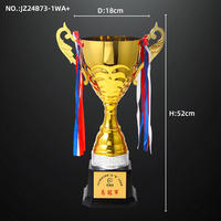 Vente directe d'usine JZ, trophée de football en métal personnalisé de haute qualité pour de multiples scénarios, trophée de football mondial en or