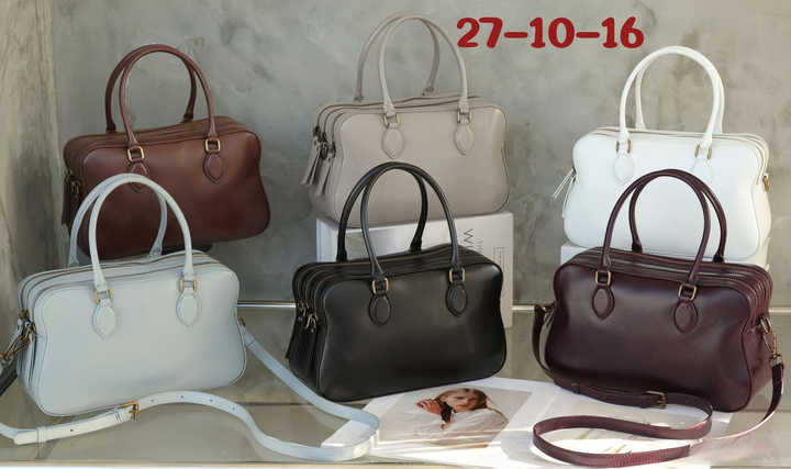 Cowhide Vege Tanned Leather Messager Handbag