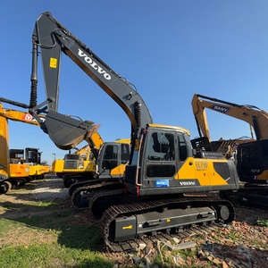 Presque neuf, durable et très demandé : pelle hydraulique sur chenilles Volvo EC210 de 21 tonnes d'occasion pour chantier de construction - Product Image 1