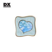 Cadre photo en alliage d'aluminium émaillé de luxe DX Designs, en forme de cœur ondulé, pour cadeau d'anniversaire de mariage