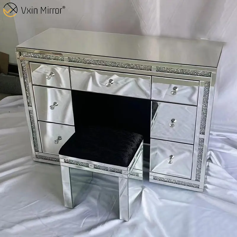 Großhandel WXWF-696 Schmink tisch Designs Spiegel für Schlafzimmer möbel modernen Luxus Crush Diamant Schmink tisch
