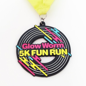 Medalla de Metal Personalizada para Corredores de Maratón y 5K, Premio Deportivo con Cinta - Product Image 5