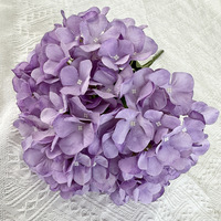 Bunga Hydrangea Biru Buatan Tangan Ramah Lingkungan Laris Manis, Tangkai Panjang, Bahan Sutra Plastik, Sentuhan Realistis, Warna Putih, Cocok untuk Hotel dan Taman