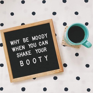 Lavagna Decorativa in Feltro con Cornice in Legno di Quercia Massiccio, 25x25 cm - Product Image 2