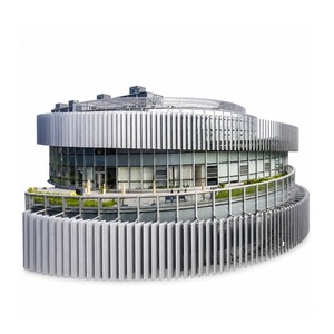 Panneaux de mur-rideau en aluminium contemporains et personnalisés, anodisés, pour revêtement extérieur de bâtiment - Product Image 1