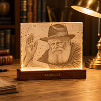 Plaque lumineuse LED personnalisée en grès sculpté avec base en bois, décoration de statue religieuse illuminée pour la maison et les cadeaux