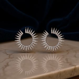 Anello E530 in oro bianco con diamanti, taglio baguette affusolato, colore D naturale, gioielli di lusso da donna per feste - Product Image 2