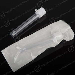 Tube à essai gradué en plastique de 10 ml avec bouchon à vis pour usage en laboratoire - Product Image 3