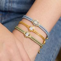 Bracelet en acier inoxydable tressé double brin couleur macaron, zircons multi-coupés, fermoir réglable, chaîne serpent double couche