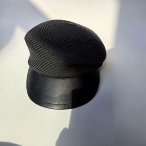 หมวกเบเร่ต์สไตล์อังกฤษแฟชั่นสำหรับผู้หญิง ฤดูใบไม้ผลิ ฤดูร้อน ป้องกันแสงแดด ขอบหมวกหนัง PU ตกแต่งด้วยฟางกระดาษ - Product Image 3