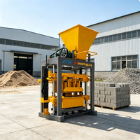 Machine à fabriquer des briques QTJ4-40A Eco, contrôlée par PLC, à moteur hydraulique, pour blocs de construction emboîtables haute densité