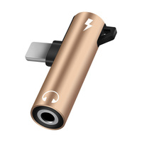 Lade-Splitter-Konverter 2-in-1-Typ-C-3, 5-mm-Kopfhöreranschlussadapter Audio-Aufladung für Typ-C-Doppel anschlüsse anpassen