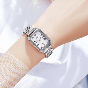 Montre à quartz carrée de luxe moderne pour femme avec bracelet en acier et calendrier pour un style de vacances de Noël - Product Image 6