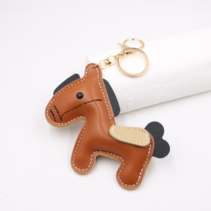 Porte-clés Pendentif Cheval Haut de Gamme Tide Brand Année du Cheval, Plusieurs Couleurs Personnalisables - Product Image 3